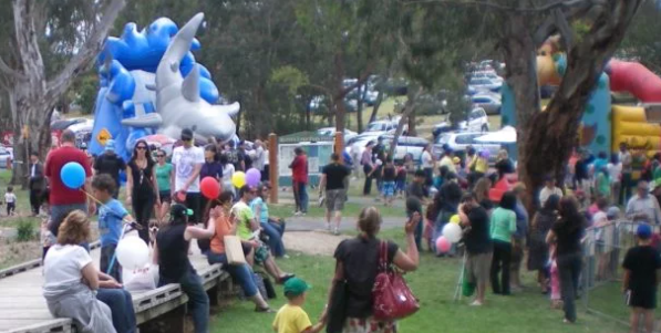호주 매닝엄에서 봄 축제가 열리고 있는 모습출처=네오스코스모스 사이트
