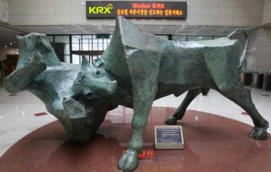 * 한국거래소 내 황소상