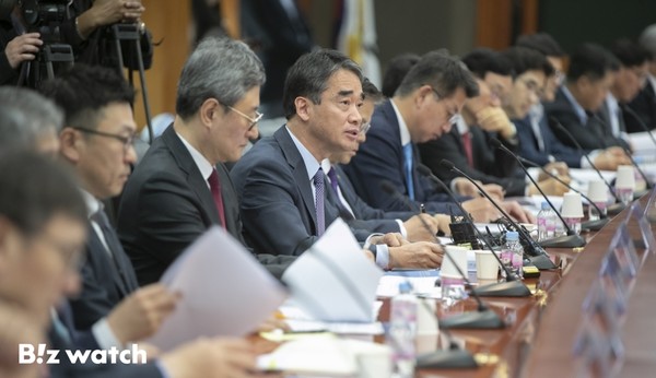 함용일 자본시장부원장이 28일 오전 서울 여의도 금융투자협회에서 증권사 최고경영자(CEO) 간담회에 참석해 모두발언을 하고 있다. 사진 비즈워치