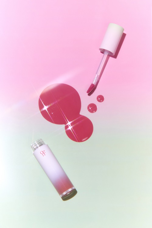 희주 오에니르 ‘듀잇 틴트(dew it tint)’ 화보. (사진=오에니르)