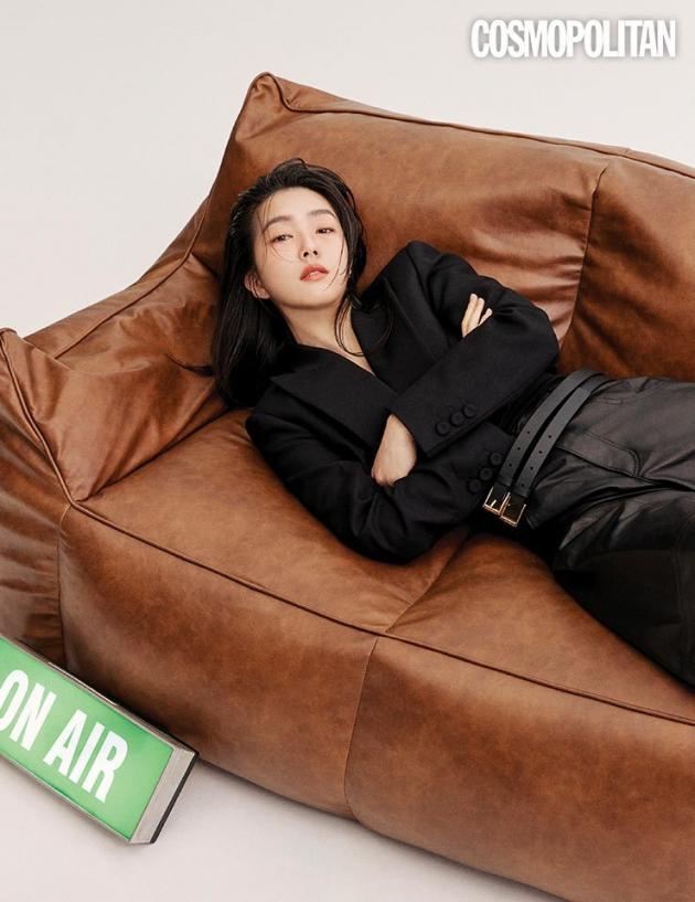 강지영 아나운서 '코스모폴리탄' 화보