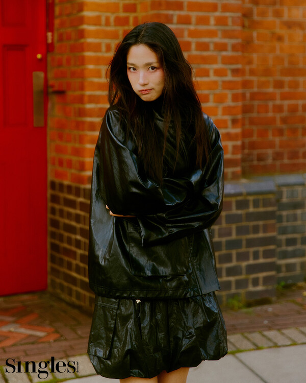 런던을 배경으로 한 김혜윤 가을 화보 (사진제공. 싱글즈)