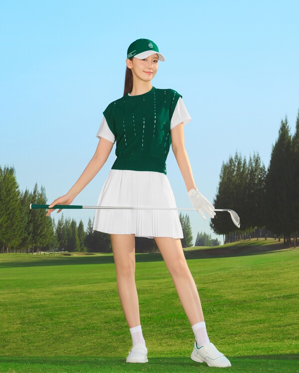 와이드 앵글 여름 골프웨어