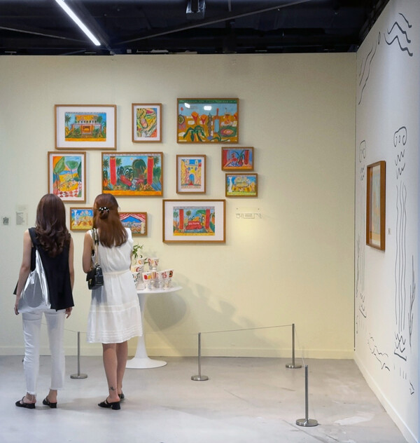 신세계백화점_센텀시티 여름 전시 '빛의 모양: 스파클링 썸머'를 진행한다. (사진제공. 신세계백화점)