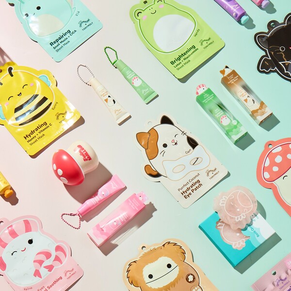 ‘토니모리 X 스퀴시멜로우’ 콜라보 제품 (사진제공. 토니모리)