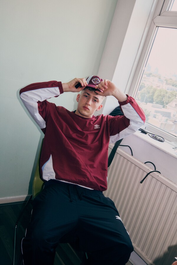 엄브로가 브랜드 100주년을 기념해 HBL 컬렉션 마지막 라인을 선보였다.