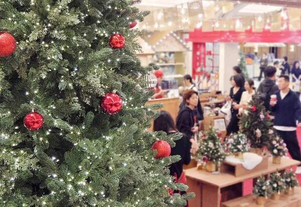 신세계 강남점이 크리스마켓 팝업 스토어를 열었다. (사진제공=신세계백화점)