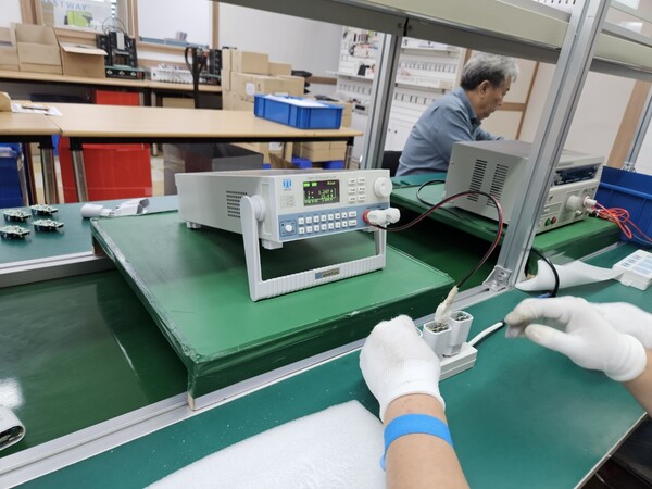  * 사회적약자기업 베스트웨이인터내셔널의 작업장 모습. 사진=베스트웨이인터내셔널 제공