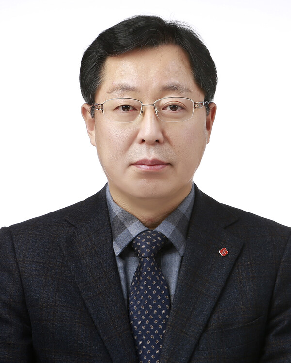 이영준 롯데그룹 화학군 총괄대표 겸 롯데케미칼(주) 기초소재사업 대표이사 사장