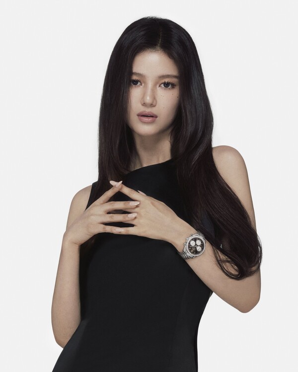 뉴진스 다니엘이 오메가 앰버서더로 발탁됐다. (사진제공=오메가)