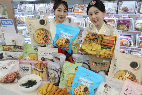 이마트가 다가오는 설 명절을 앞두고 손이 많이 가는 명절 음식들을 간편하게 준비할 수 있는 ‘명절 간편 제수용품 할인 행사’를 선보인다. (사진제공=이마트)