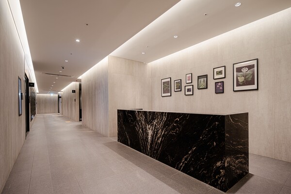 '아크로 삼성' 커뮤니티시설 로비 (사진=DL이앤씨)