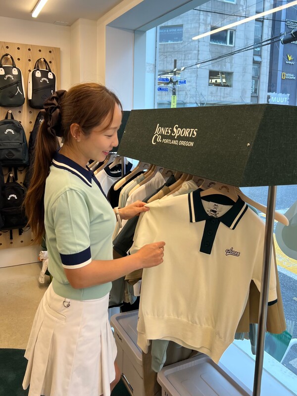 왁X존스 성수동 팝업스토어 (사진제공=코오롱 FnC)