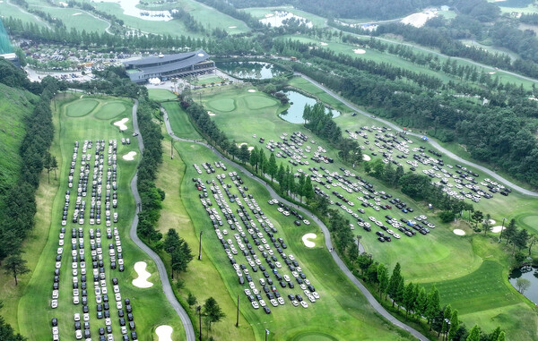 서원밸리 그린콘서트 당일 관람객들을 위해 골프장 페어웨이를 주차장으로 개방한다. (사진=대보그룹)