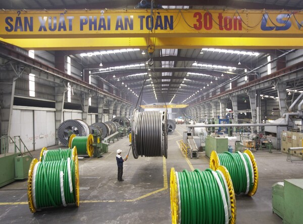 LS에코에너지 베트남 생산법인 LS-VINA 내부 시설 모습 (사진제공=LS에코에너지)