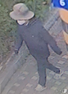 '시흥 흉기 피습' 중국인 용의자 56세 차철남. (경기남부경찰청 제공. 재판매 및 DB 금지) 2025.5.19/뉴스1