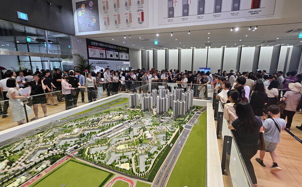 '신분평 더웨이시티 제일풍경채’ 견본주택 내부 (사진제공=HMG그룹)