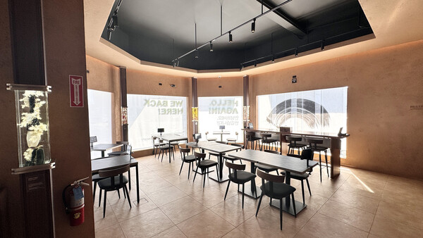 교촌치킨 ‘미드윌셔(Mid-Wilshire)점’ 내부