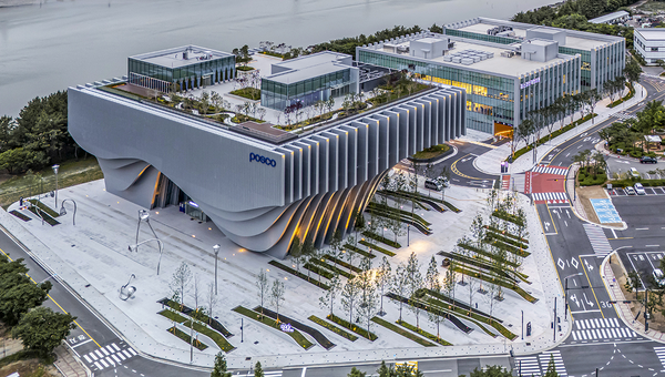 대한민국 조경대상에서 문화체육관광부장관상을 수상한 'Park1538 광양' 전경( 사진제공=포스코이앤씨)