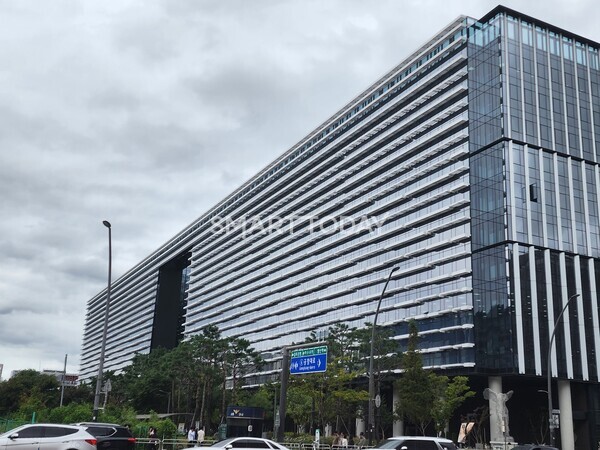 DL 마곡 원그로브 사옥. 출처=김종현 기자