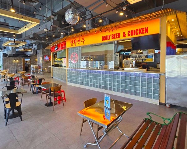 지난 8월, 태국 방콕에 오픈한 ‘생활맥주 태국 방콕점’의 모습. (사진=데일리비어)